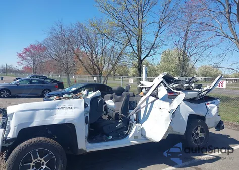 2016 Chevrolet Silverado 1500 2Lt z USA, uszkodzony, nr VIN 1GCVKREC7GZ107902